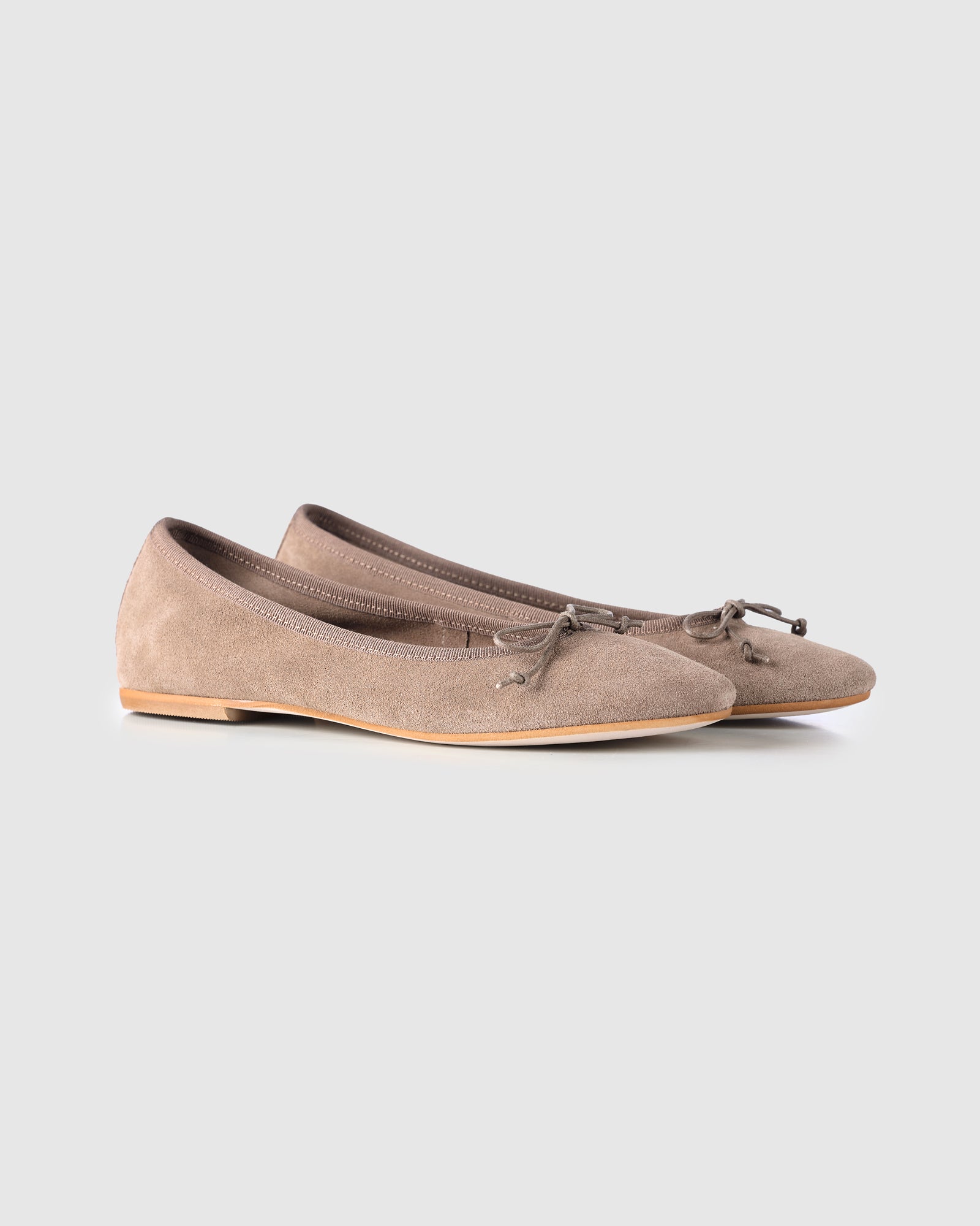 GAI+LISVA ACCESSORIES Ballerina Accessories Suede Camel