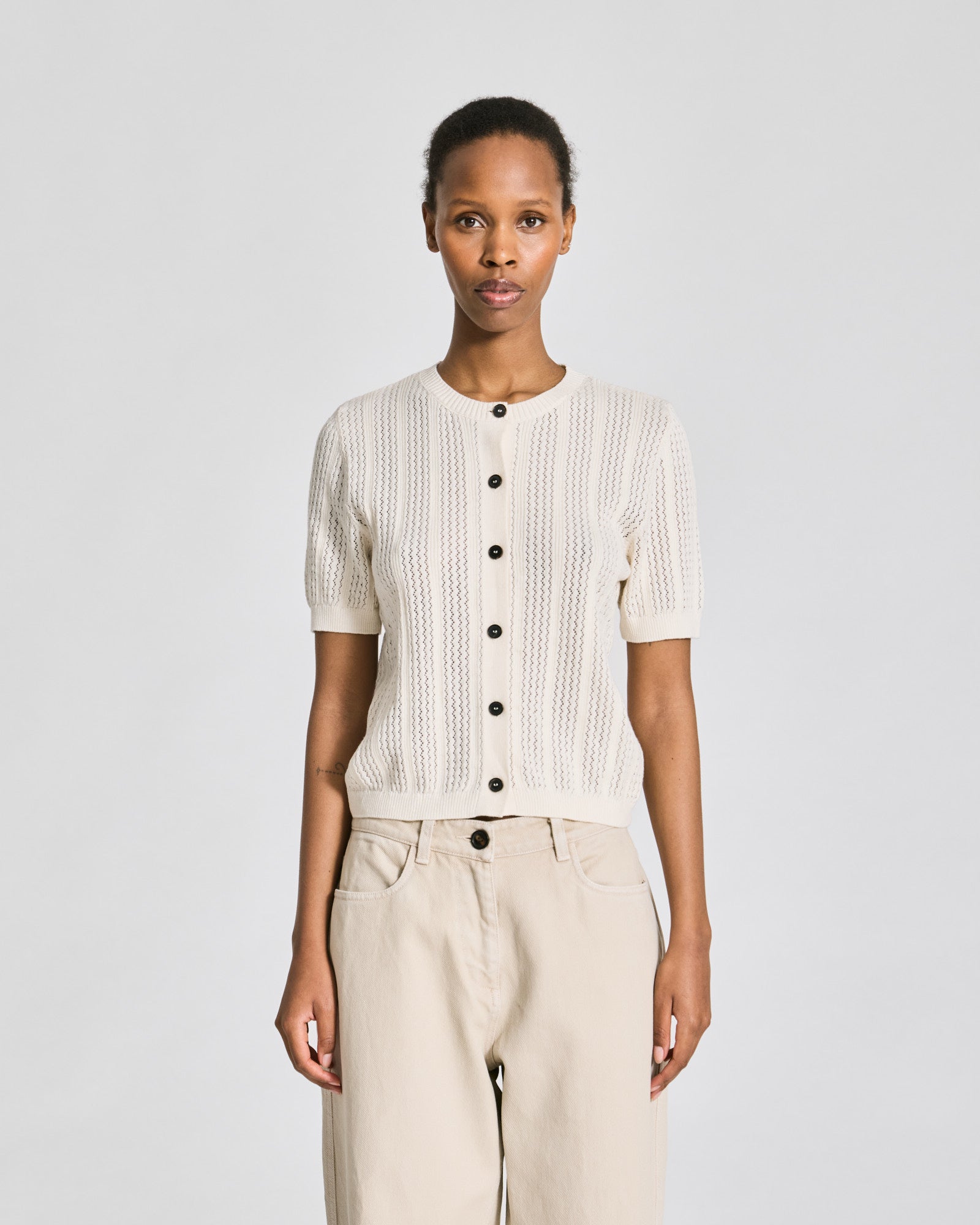 GAI+LISVA Delia S/S Cardigan Cotton Pointel Knit GOTS Cotton l Knitwear 124 Whisper White