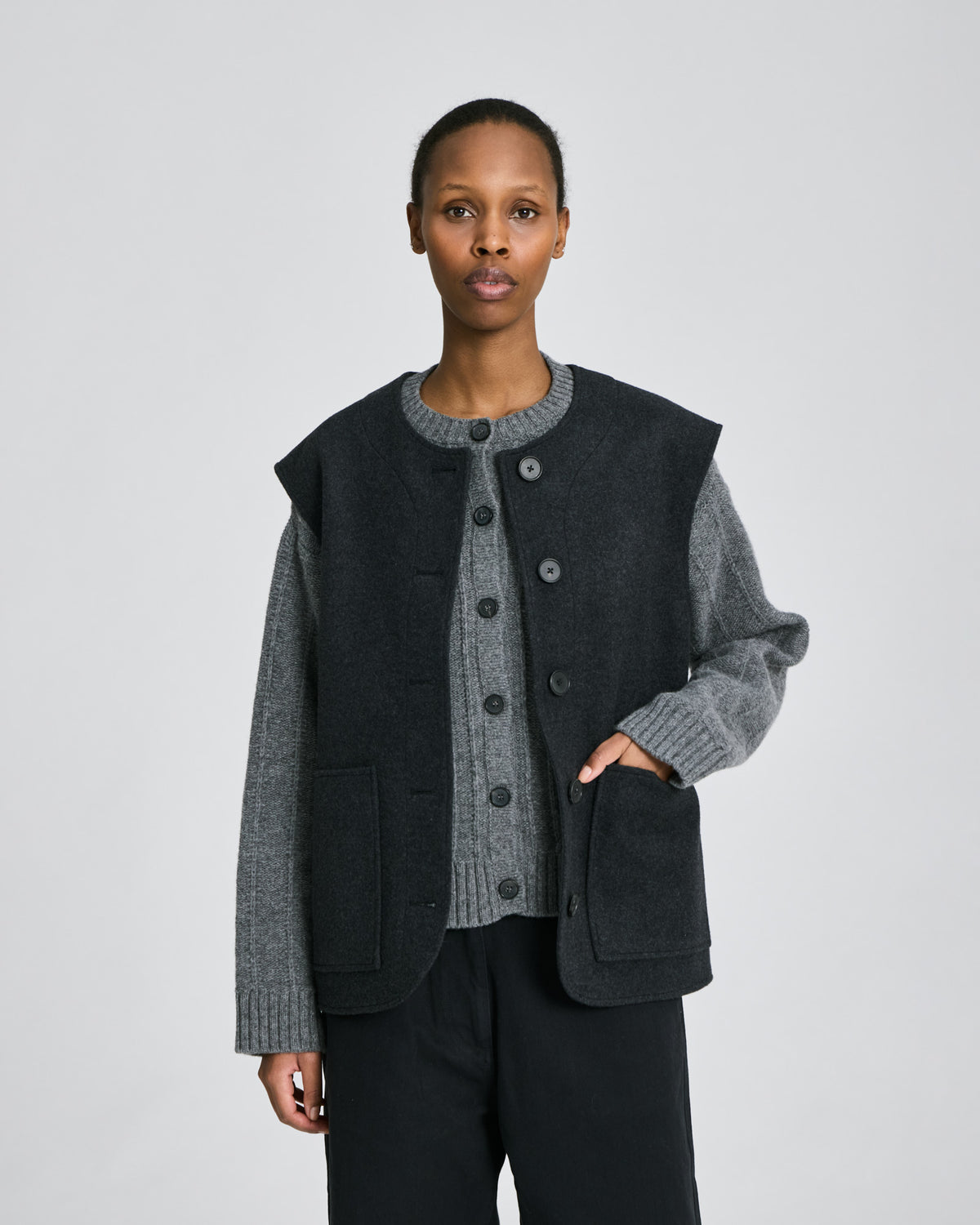 LISVA Naomi Wool Vest Outerwear 766 Koks Melangé