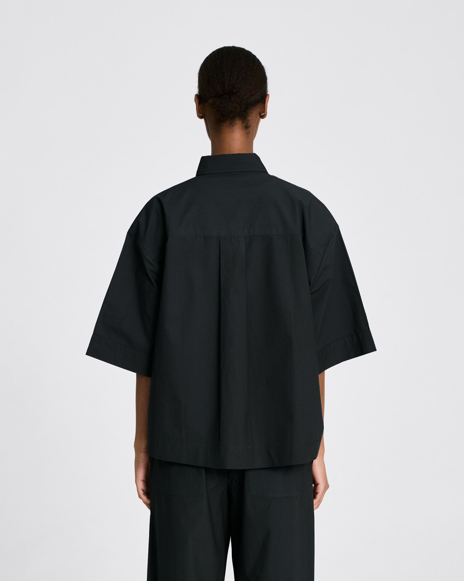 GAI+LISVA Astrid S/S Shirt Poplin Gots 243975 Shirts & Blouses 650 Black